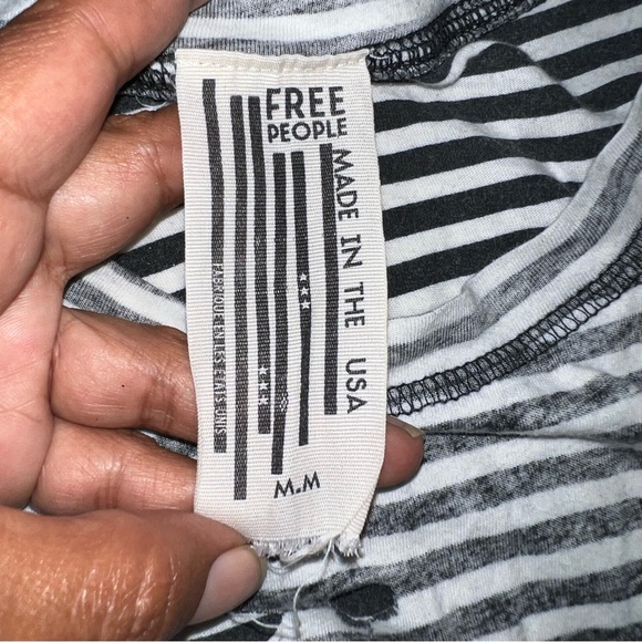Free People Striped Reverse Print Distressed T-shirt Size M - Picture 2 of 3